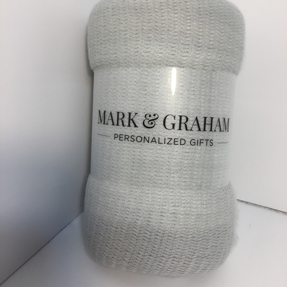 Mark & Graham Knit Gray/White Throw (New with tags)
